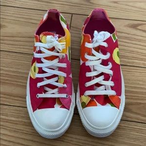 Flower converse sneakers